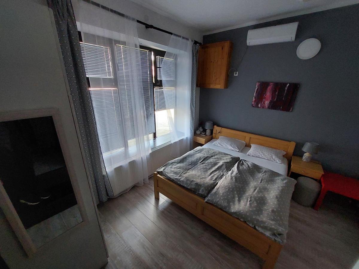 HostelChe Guest House Smederevo Extérieur photo