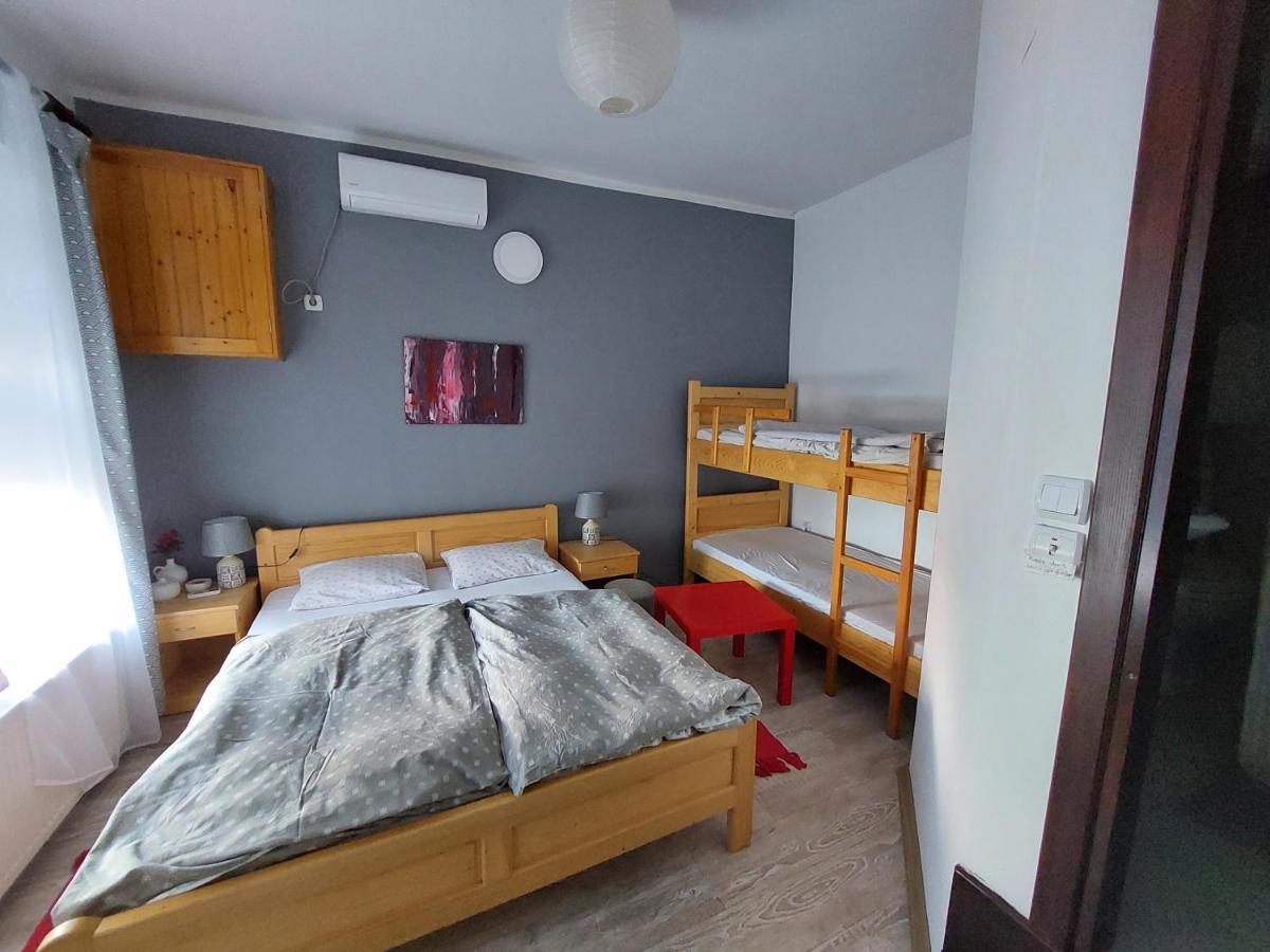 HostelChe Guest House Smederevo Extérieur photo