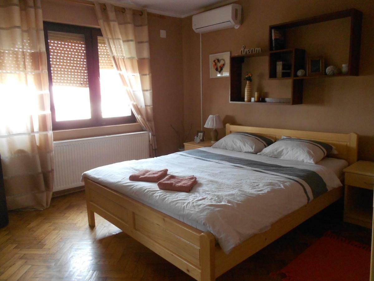HostelChe Guest House Smederevo Extérieur photo